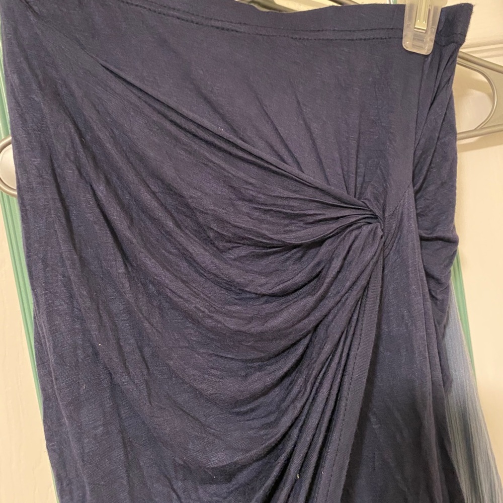Navy high low skirt
